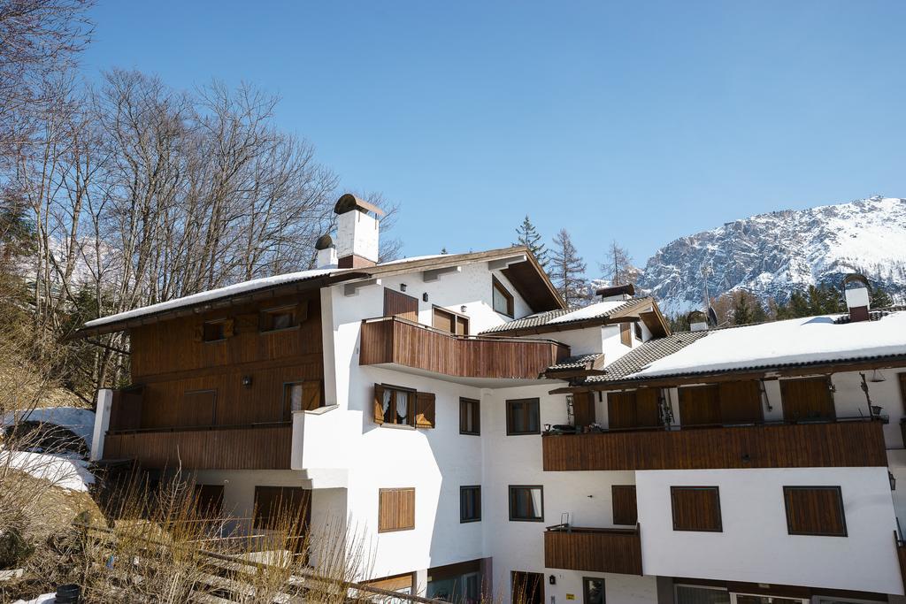 Villa Franchetti - Stayincortina Кортіна-д'Ампеццо Екстер'єр фото